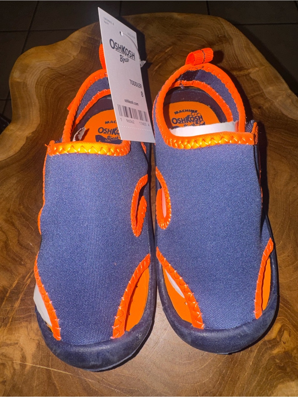 OshKosh B'gosh Navy and Bright Orange Kids Water Shoes
